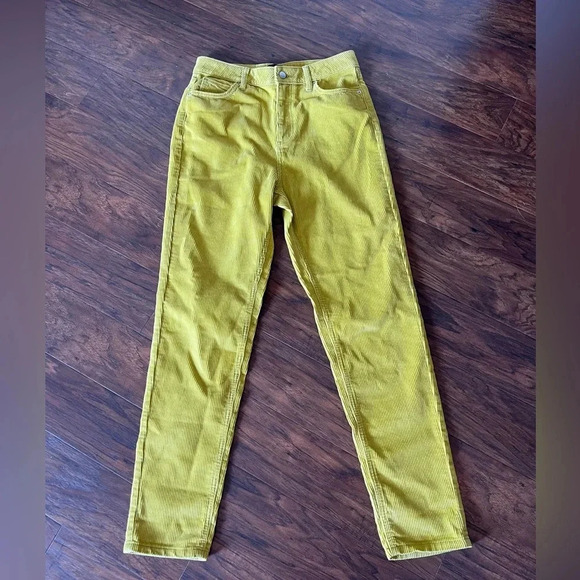 BDG Urban Outfitters Mustard Yellow Corduroy Mom Jeans- Size 28 - Picture 9 of 12